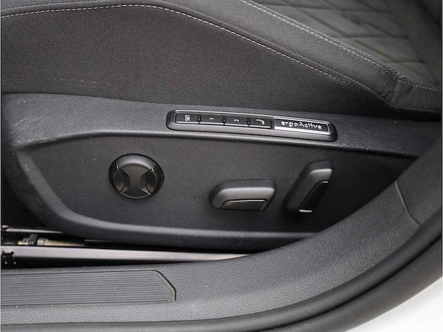 Volkswagen golf 1.4 ehybrid 204pk automaat 2022 - afbeelding 23 van  29