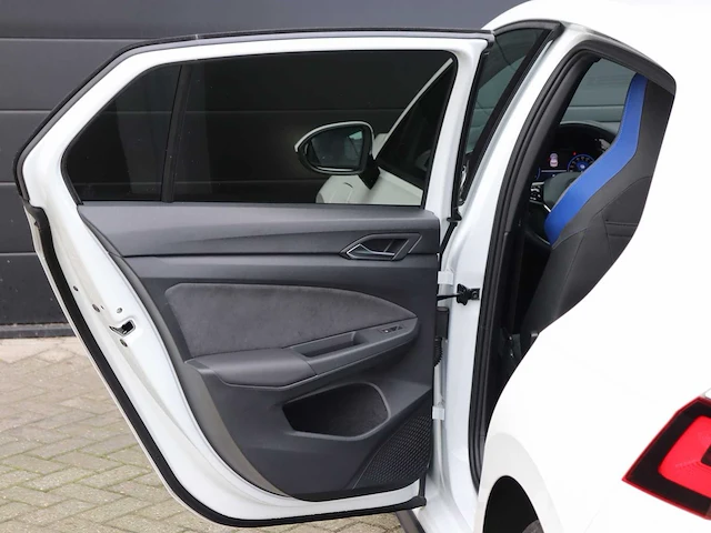 Volkswagen golf 1.4 ehybrid gte car 2022 | 00-31-75 - afbeelding 19 van  43
