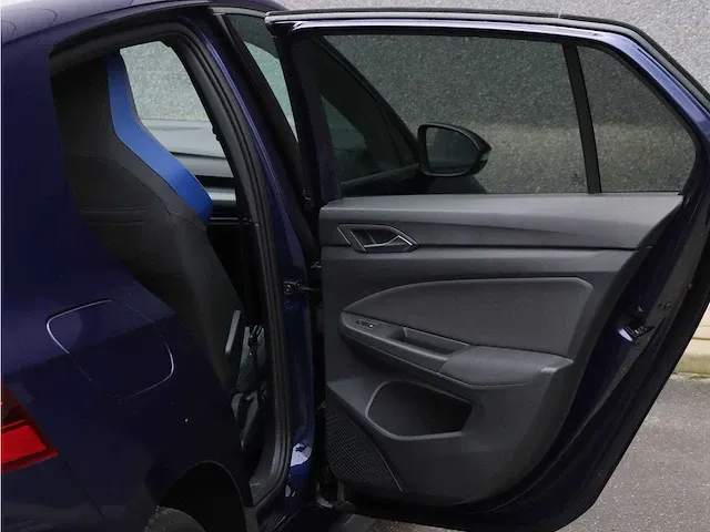 Volkswagen golf 1.4 ehybrid gte |carplay|camera|keyless|steering wheel+heated seats| - afbeelding 21 van  55