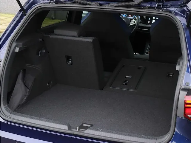 Volkswagen golf 1.4 ehybrid gte |carplay|camera|keyless|steering wheel+heated seats| - afbeelding 28 van  55