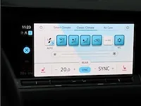 Volkswagen golf 1.4 ehybrid gte |carplay|camera|keyless|steering wheel+heated seats| - afbeelding 32 van  55