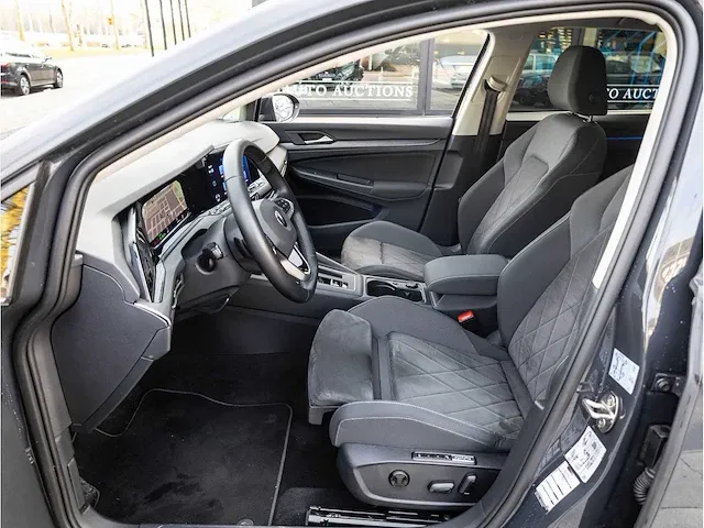 Volkswagen golf 1.4 ehybrid phev 204pk automaat 2020 adaptive cruise memory massage stoel&stuurverwarming dab - afbeelding 3 van  34