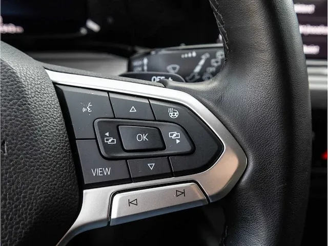 Volkswagen golf 1.4 ehybrid phev 204pk automaat 2020 adaptive cruise memory massage stoel&stuurverwarming dab - afbeelding 18 van  34