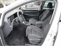 Volkswagen golf 1.4 ehybrid phev 204pk automaat 2021 stoelverwarming carplay adaptive led dab virtual cockpit - afbeelding 3 van  33