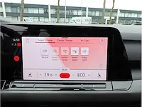 Volkswagen golf 1.4 ehybrid phev 204pk automaat 2021 stoelverwarming carplay adaptive led dab virtual cockpit - afbeelding 13 van  33