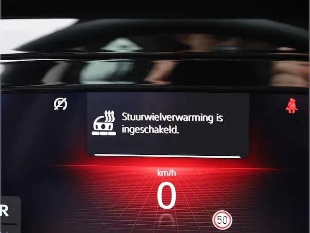 Volkswagen golf 1.4 ehybrid phev 204pk automaat 2021 stoelverwarming carplay adaptive led dab virtual cockpit - afbeelding 18 van  33