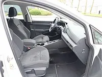 Volkswagen golf 1.4 ehybrid phev 204pk automaat 2021 stoelverwarming carplay adaptive led dab virtual cockpit - afbeelding 25 van  33