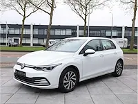 Volkswagen golf 1.4 ehybrid phev 204pk automaat 2021 stoelverwarming carplay adaptive led dab virtual cockpit - afbeelding 33 van  33