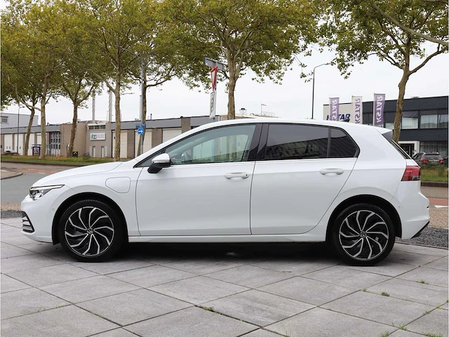 Volkswagen golf 1.4 ehybrid phev 204pk automaat 2022 - afbeelding 12 van  38