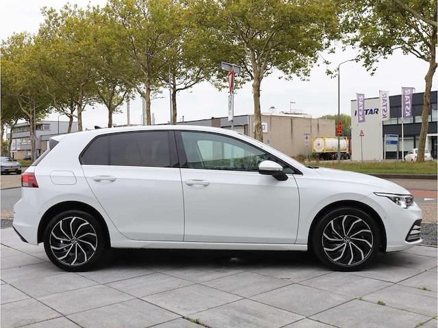 Volkswagen golf 1.4 ehybrid phev 204pk automaat 2022 - afbeelding 35 van  38