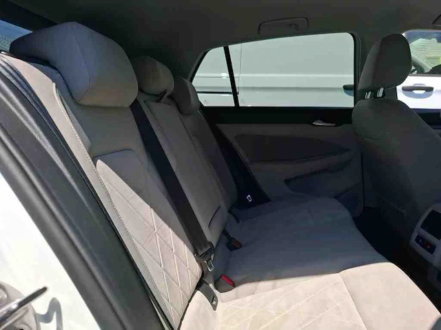 Volkswagen golf 1.4 ehybrid phev 204pk automaat 2022 - afbeelding 21 van  24