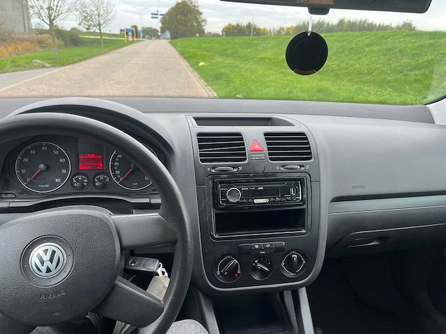 Volkswagen golf 1.4 fsi trendline , 68-np-vk - afbeelding 2 van  21