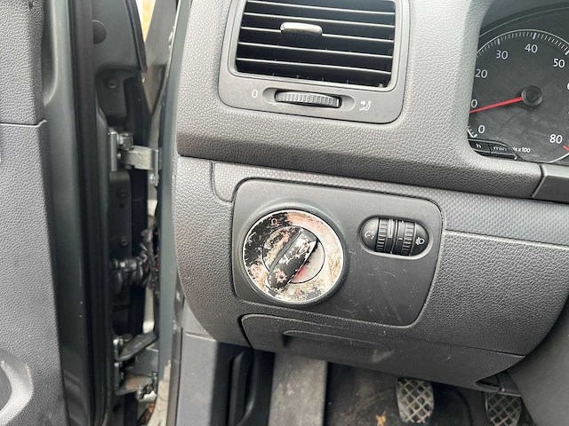 Volkswagen golf 1.4 fsi trendline , 68-np-vk - afbeelding 9 van  21