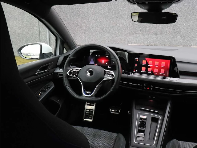 Volkswagen golf 1.4 gte |carplay|acc|keyless|steering wheel+heated seats| - afbeelding 15 van  50