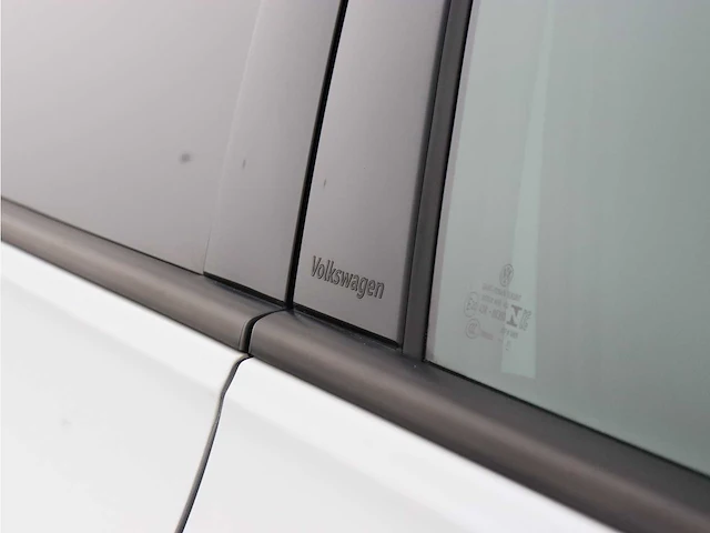 Volkswagen golf 1.4 gte |carplay|acc|keyless|steering wheel+heated seats| - afbeelding 28 van  50