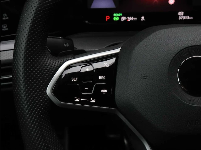 Volkswagen golf 1.4 gte |carplay|acc|keyless|steering wheel+heated seats| - afbeelding 7 van  50