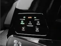 Volkswagen golf 1.4 gte |carplay|acc|keyless|steering wheel+heated seats| - afbeelding 37 van  50