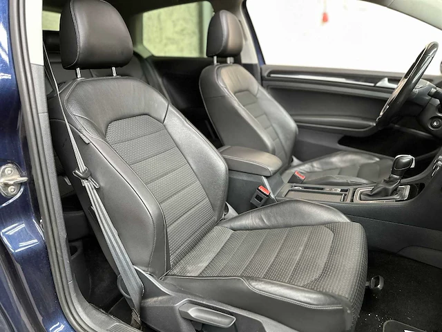 Volkswagen golf 1.4 tsi act business edition 150pk 2015, 7-zkb-17 - afbeelding 33 van  43