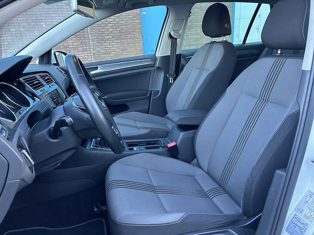 Volkswagen golf 1.4 tsi connected series car 2016 | t-420-br - afbeelding 34 van  34