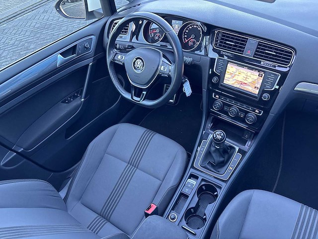 Volkswagen golf 1.4 tsi connected series car 2016 | t-420-br - afbeelding 17 van  34