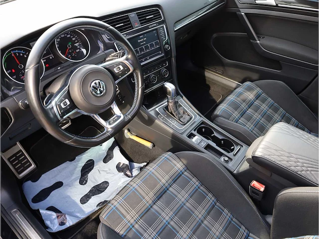 Volkswagen golf 1.4 tsi gte, 2015, hl-367-d, automaat - afbeelding 2 van  39