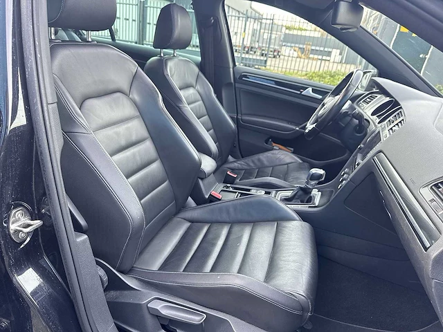 Volkswagen golf 1.4 tsi gte car 2015 | gv-016-d - afbeelding 25 van  26