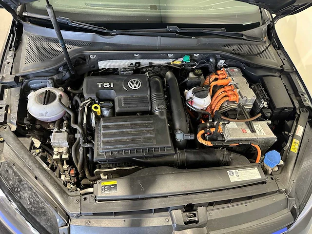 Volkswagen golf 1.4 tsi gte gs-276-h - afbeelding 24 van  32