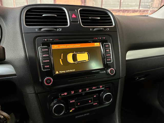 Volkswagen golf 1.4 tsi highline 160pk 2010, 68-lfp-8 - afbeelding 22 van  48