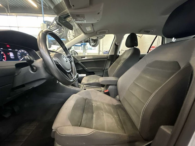 Volkswagen golf 1.4 tsi highline | gdr-38-l - afbeelding 31 van  31