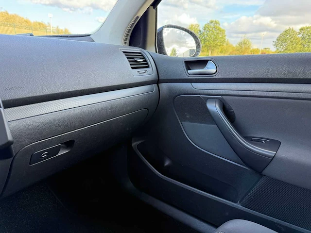 Volkswagen golf 1.4 tsi trendline , 94-zp-vn - afbeelding 6 van  20