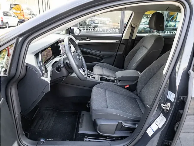 Volkswagen golf 1.5 etsi 150pk automaat 2020 virtual cockpit navigatiesysteem led dab carplay/android 16"inch - afbeelding 3 van  23