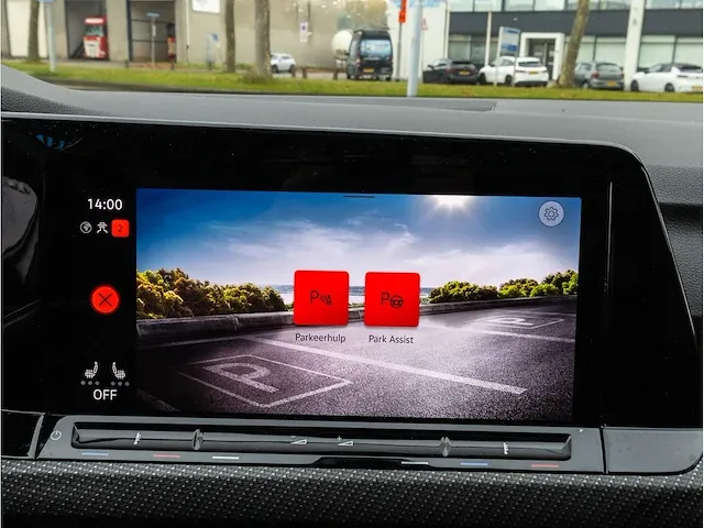 Volkswagen golf 1.5 etsi 2x r-line automaat 2021 panodak harman/kardon keyless iq light matrix led camera 18"inch - afbeelding 20 van  43