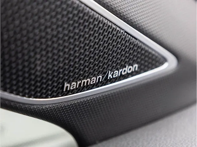 Volkswagen golf 1.5 etsi 2x r-line automaat 2021 panodak harman/kardon keyless iq light matrix led camera 18"inch - afbeelding 21 van  43