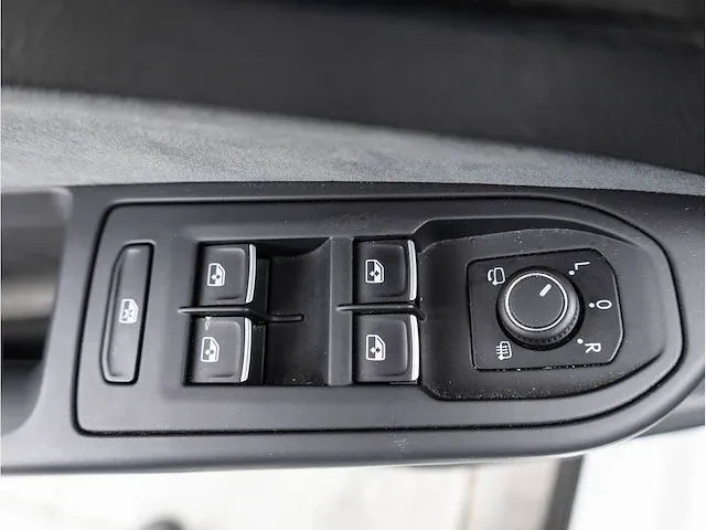 Volkswagen golf 1.5 etsi 2x r-line automaat 2021 panodak harman/kardon keyless iq light matrix led camera 18"inch - afbeelding 26 van  43