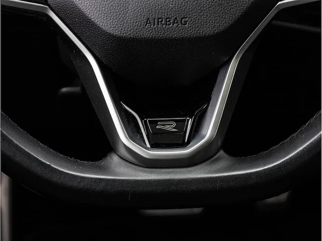 Volkswagen golf 1.5 etsi 2x r-line automaat 2021 panodak harman/kardon keyless iq light matrix led camera 18"inch - afbeelding 31 van  43