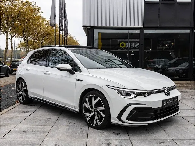 Volkswagen golf 1.5 etsi 2x r-line automaat 2021 panodak harman/kardon keyless iq light matrix led camera 18"inch - afbeelding 41 van  43