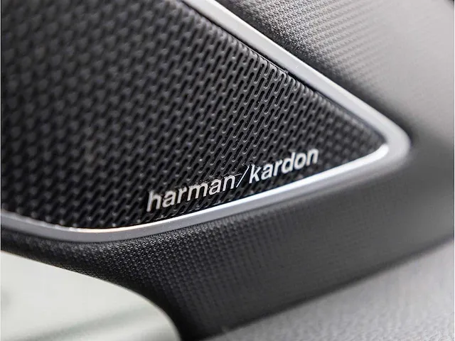Volkswagen golf 1.5 etsi 2x r-line automaat 2021 panodak harman/kardon keyless iq light matrix led camera 18"inch - afbeelding 21 van  43