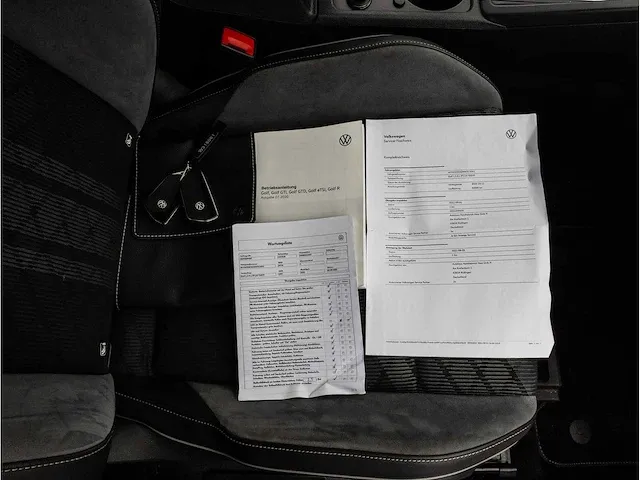 Volkswagen golf 1.5 etsi 2x r-line automaat 2021 panodak harman/kardon keyless iq light matrix led camera 18"inch - afbeelding 29 van  43