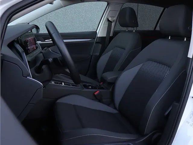 Volkswagen golf 1.5 etsi business | t-592-zv - afbeelding 34 van  49