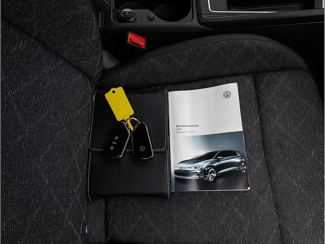 Volkswagen golf 1.5 etsi life automaat 2020 keyless go & entry achteruitrijcamera adaptive cruise dodehoeksensor - afbeelding 21 van  31
