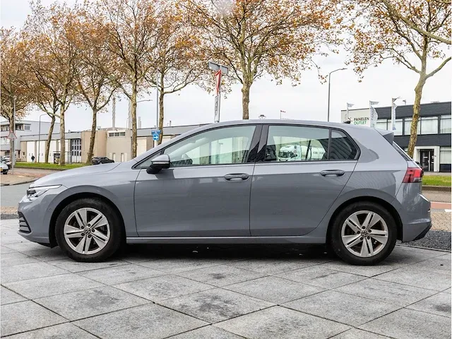 Volkswagen golf 1.5 etsi life automaat 2020 keyless go & entry achteruitrijcamera adaptive cruise dodehoeksensor - afbeelding 12 van  31