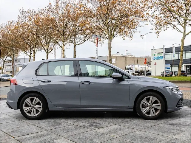 Volkswagen golf 1.5 etsi life automaat 2020 keyless go & entry achteruitrijcamera adaptive cruise dodehoeksensor - afbeelding 28 van  31