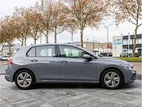 Volkswagen golf 1.5 etsi life automaat 2020 keyless go & entry achteruitrijcamera adaptive cruise dodehoeksensor - afbeelding 28 van  31