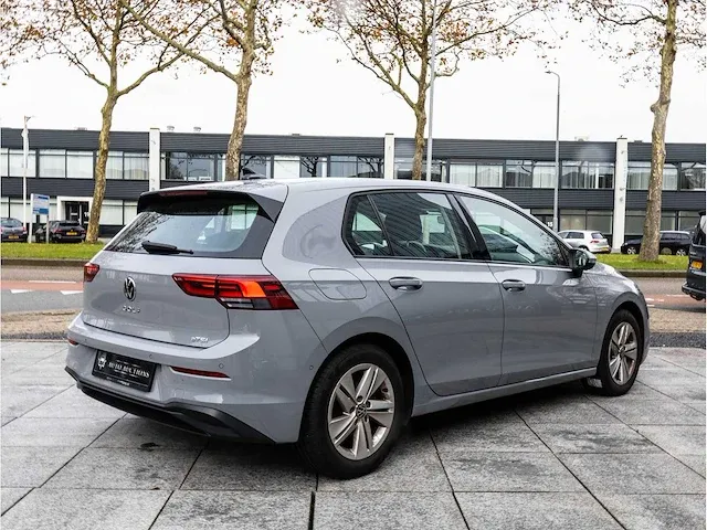 Volkswagen golf 1.5 etsi life automaat 2020 keyless go & entry achteruitrijcamera adaptive cruise dodehoeksensor - afbeelding 27 van  31