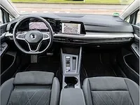 Volkswagen golf 1.5 etsi life automaat 2020 panoramadak iq light matrix led memory massage dodehoeksensor 18"inch - afbeelding 7 van  43