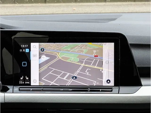 Volkswagen golf 1.5 etsi life automaat 2020 panoramadak iq light matrix led memory massage dodehoeksensor 18"inch - afbeelding 13 van  43