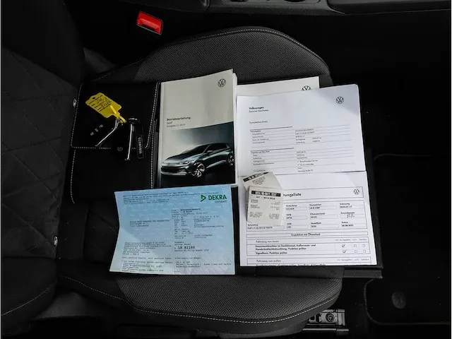 Volkswagen golf 1.5 etsi life automaat 2020 panoramadak iq light matrix led memory massage dodehoeksensor 18"inch - afbeelding 29 van  43