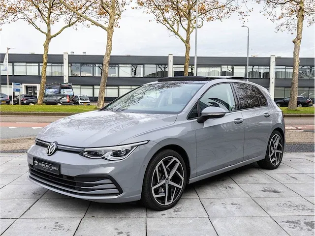 Volkswagen golf 1.5 etsi life automaat 2020 panoramadak iq light matrix led memory massage dodehoeksensor 18"inch - afbeelding 43 van  43