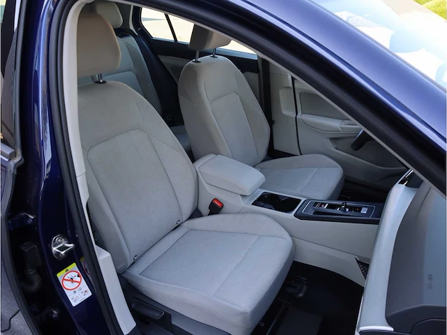 Volkswagen golf 1.5 etsi life mhev 130pk automaat 2022 - afbeelding 22 van  34