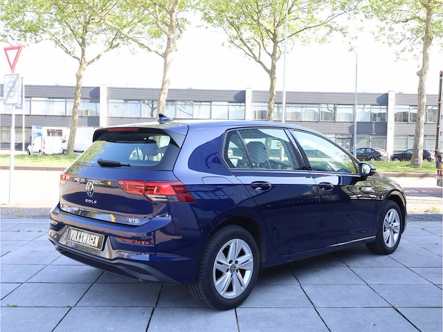Volkswagen golf 1.5 etsi life mhev 130pk automaat 2022 - afbeelding 30 van  34